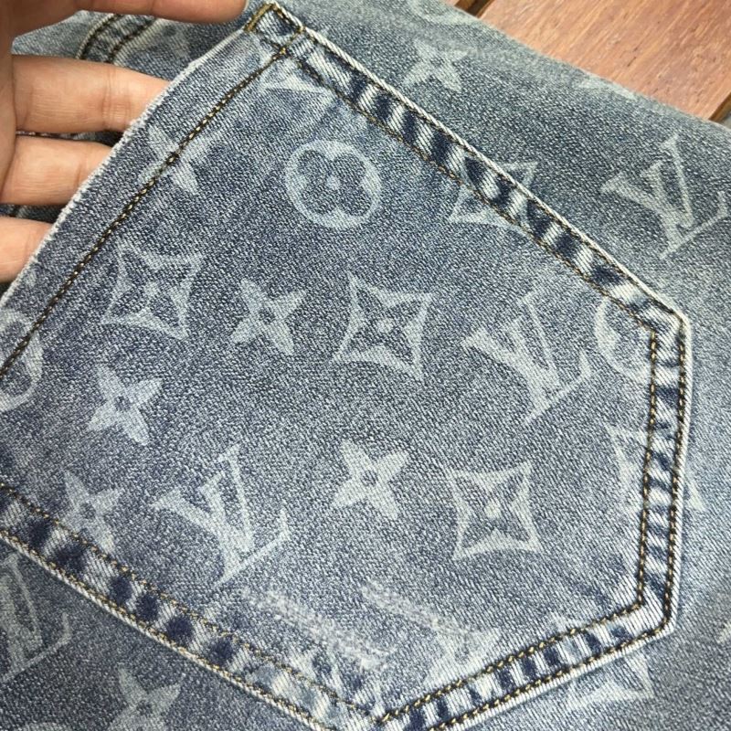 Louis Vuitton Jeans